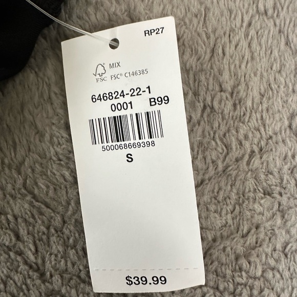 Old Navy. Active Leggings. Women’s S. Black. NWT. - Picture 4 of 6